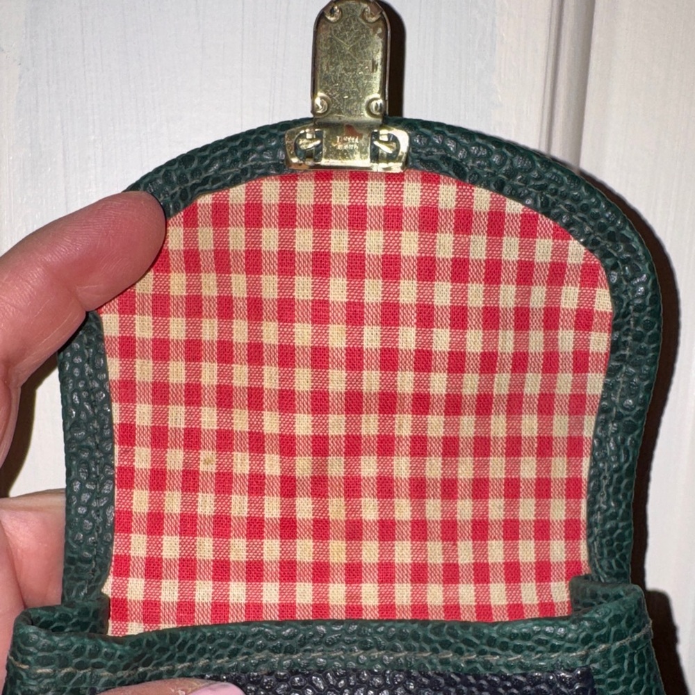 United Colors Of Benetton color block Mini Crossbody with Gold Chain belt bag - Picture 13 of 15